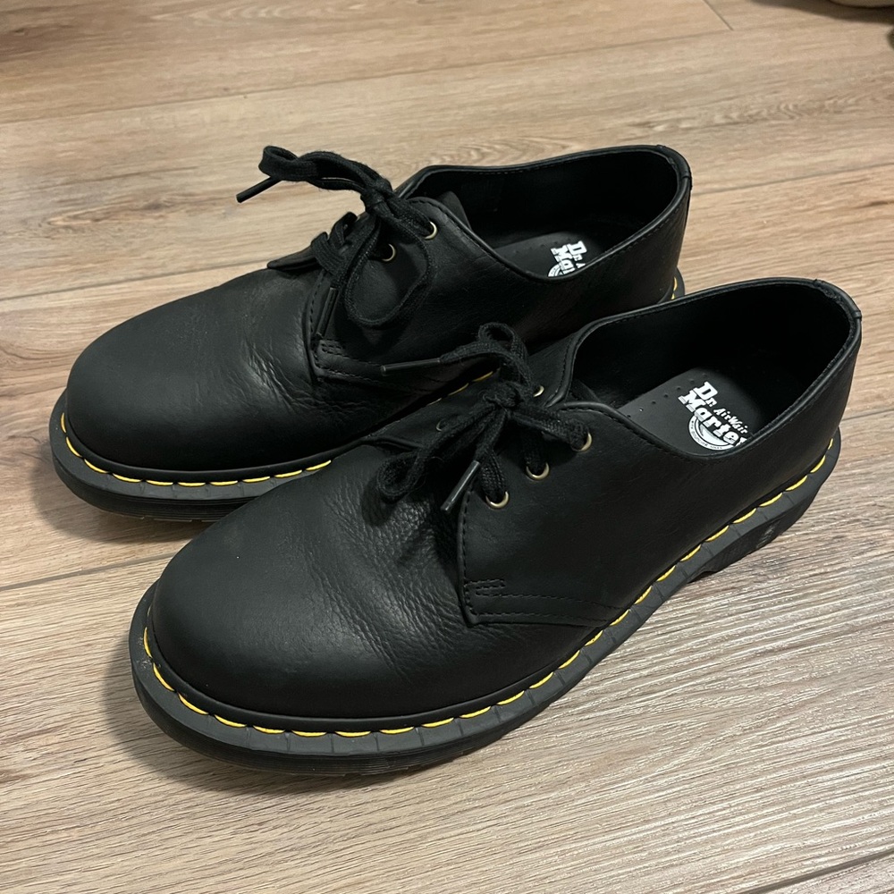 Dr. Martens Black Leather Men's Shoes